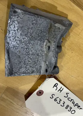 5633830 Used Polaris Rzr Utv Right Side Scraper
