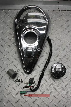 2206716 Honda 2005 Vtx1300s Gauge 19 887 Miles And Trim Cover With Ignition Tank Lock Set