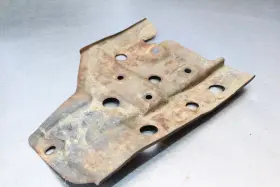 40528-943-680 Honda 1985 Atc110 Skid Plate