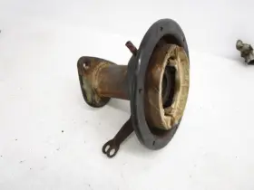43100-vm6-000 Honda 85 Trx 125 Fourtrax Rear Brake Carrier