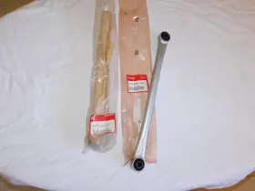 52370-he0-000 Honda 1989 Or 1990 Pilot 400 Fl400 Fl400r Nos Oem Rear Radius Arms