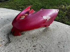 83705-hp5-a10zb Honda Fuel Tank Cover S030