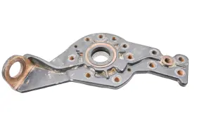 Am145933 John Deere 13 Gator 855d Transmission Bracket Mount Right