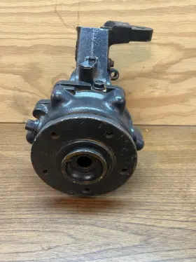 K7561-18522 Kubota 2007 Rtv 900 Front Left Hub Knuckle