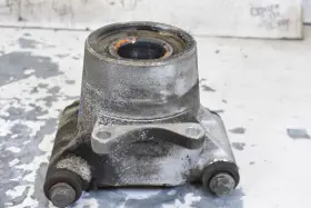 5136544 Polaris 2011 Ranger 900 D Left Rear Bearing Carrier Knuckle Spindle