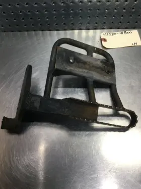 43520-41b00 Suzuki 1987 300 Quad Runner Lh Footrest T060