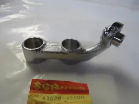 43520-49500 Suzuki Nos Oem 1982 Gs1100e Lh Front Footrest Bracket