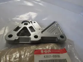 43521-02f00 Suzuki 98-03 Tl1000r 97-00 Tl1000s Oem Front Footrest Lh Bracket #43521-02f00
