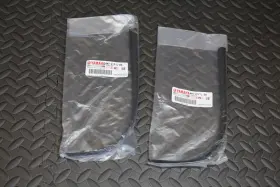 4wv2171l00002k Yamaha 2 X Oem Gas Tank Side Cover Rubber Inserts Mole Liner Banshee 1987-2006