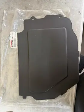 5b4-h2129-00 Yamaha New Battery Cover Box Lid Oem Pn