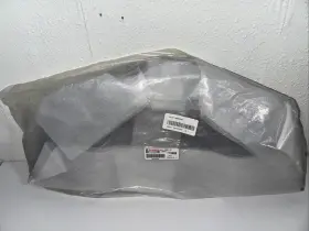 B4j-f835f-01-00 Yamaha Wolverine 1000 Rmax2 R-spec 22 Hood Center Black