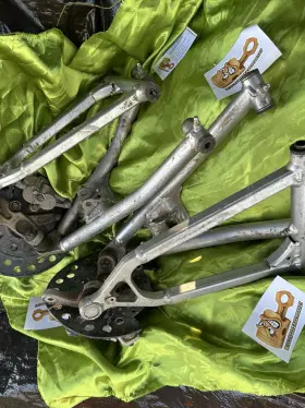 5tg-3r Yfz Oem Yamaha Front Arms And Spindles L/r Used 8/10